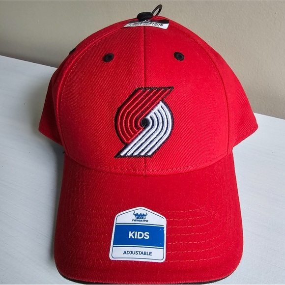 NBA Portland Trail Blazers New Era Vibrant Red Cap with Embroidered Logo New - Picture 2 of 6